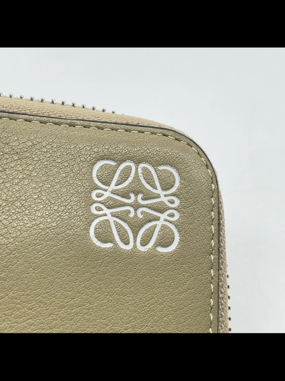 Loewe Puzzle Zip Wallet - Picture 5 of 13